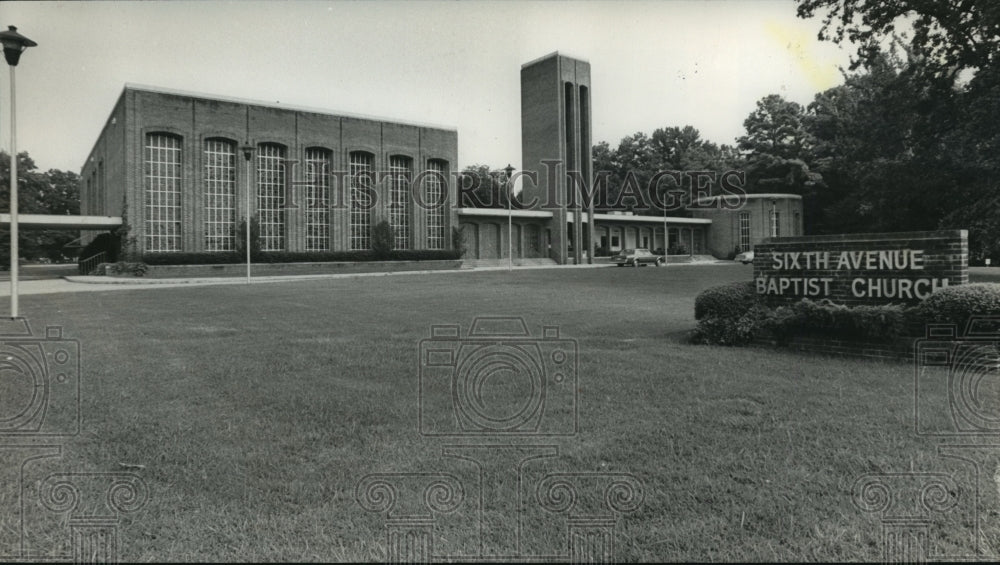 1982, Sixth Avenue Baptist Church in Birmingham, Alabama - abna20348 - Historic Images