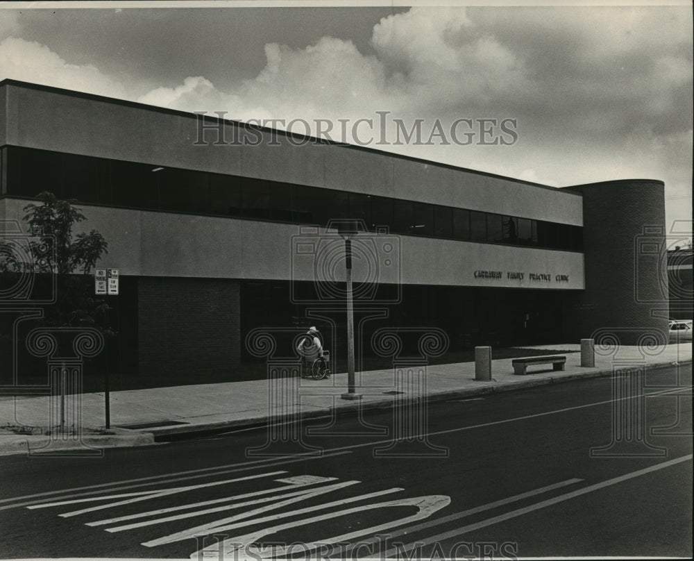 1983 Press Photo Carraway Family Practice Clinic, Birmingham, Alabama - Historic Images