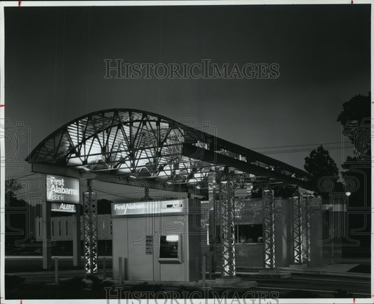 1993, First Alabama Bank drive-thru window & ATM, Birmingham, Alabama - Historic Images