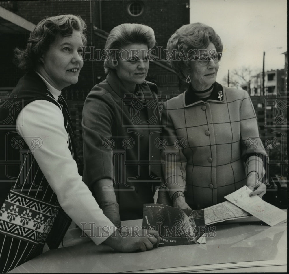 1972 Mrs. Bauman, Mrs. Easter, Mrs. Biddle Plan Day of Prayer - Historic Images