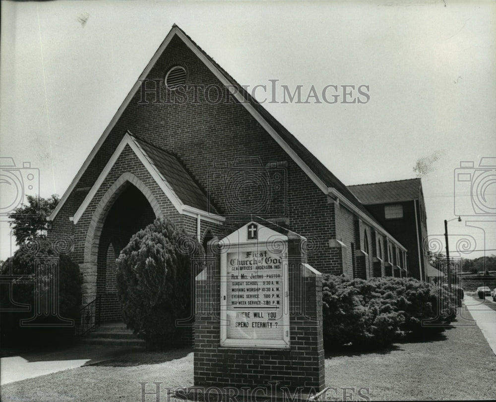 1980 First Church of God in Bessemer, Alabama, founded in 1896 - Historic Images