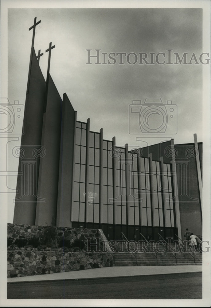 1987 Press Photo Cathedral of the Cross - Exterior, Birmingham, Alabama - Historic Images