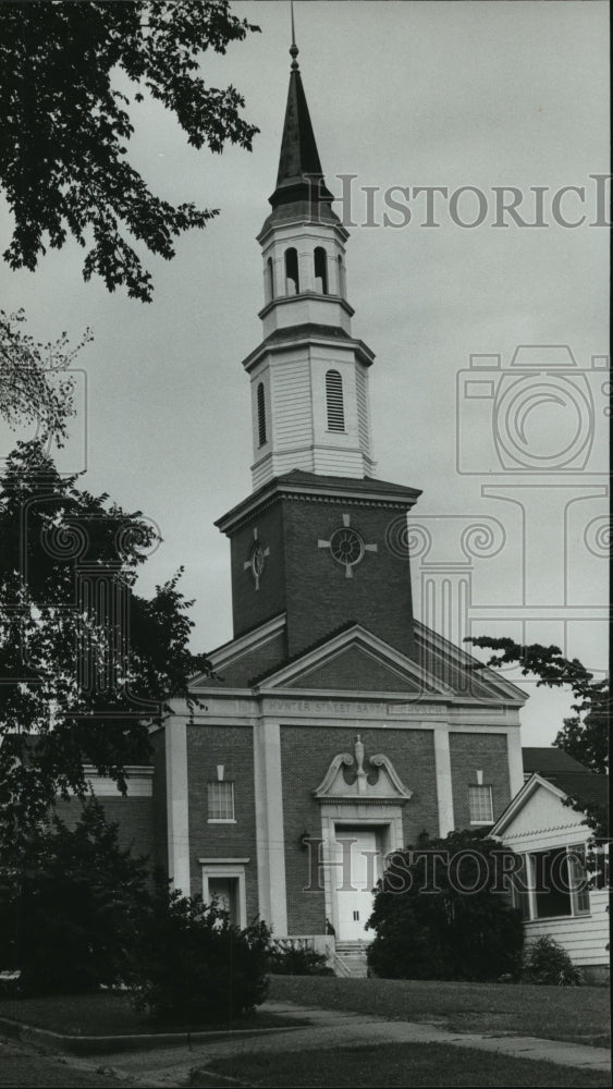 1981 Hunter Street Baptist Church in Birmingham, Alabama - Historic Images