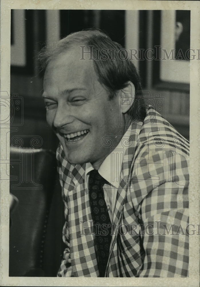 1975 Press Photo John Bassett Jr, Sports Owner - abna21032 - Historic Images