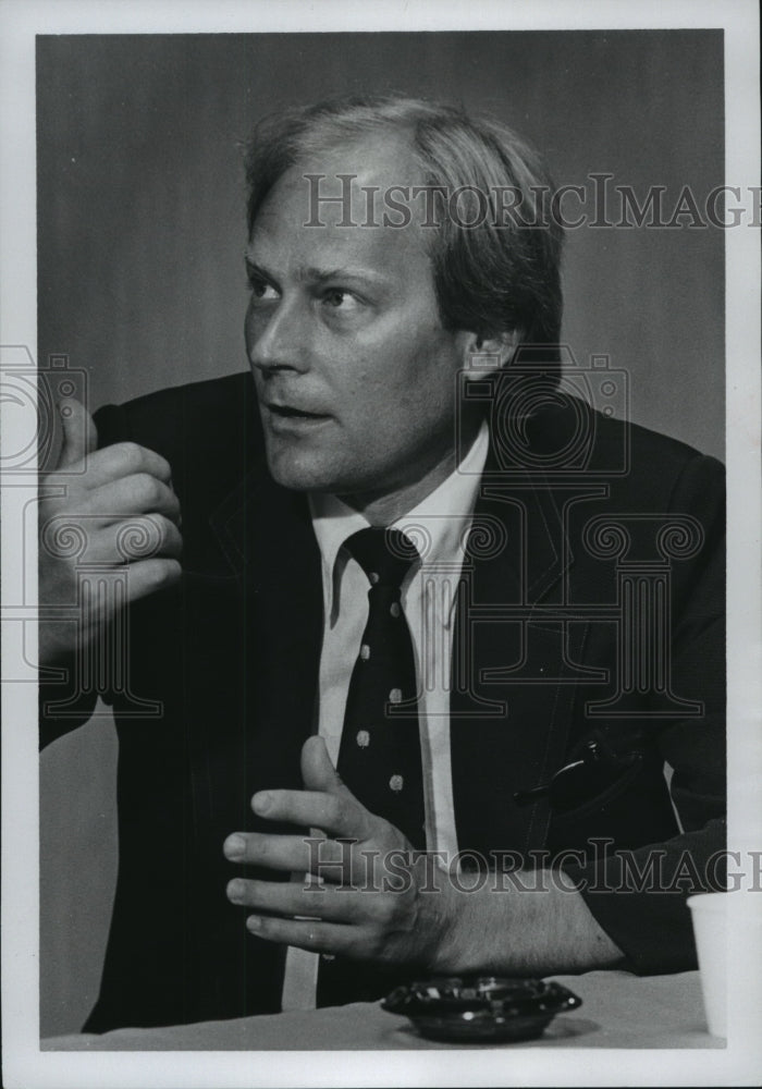 1976 John Bassett, sports, hockey - Historic Images