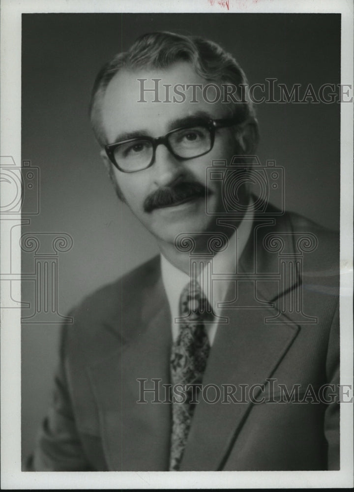 1974 Engineer Bill J. Battle, U.S. Pipe and Foundry Co., Birmingham-Historic Images