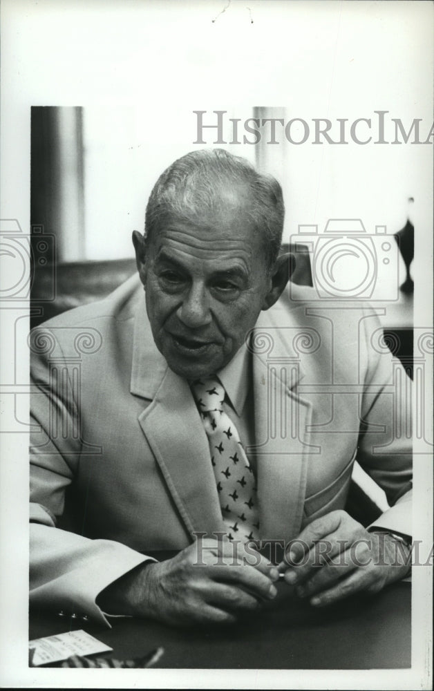 1981 Mountain Brook City Manager Dan Watkins - Historic Images