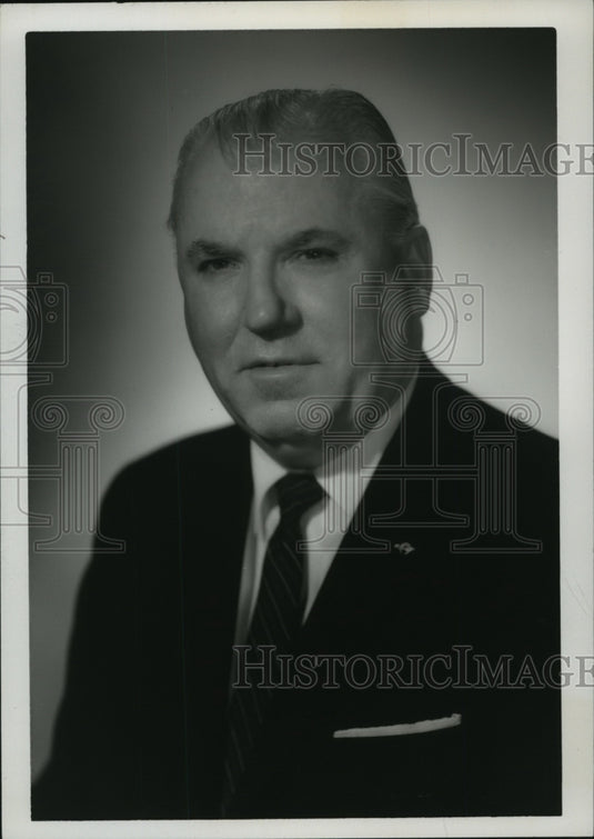 Press Photo Raymond Weeks of the American Legion, Alabama - abna21101 - Historic Images