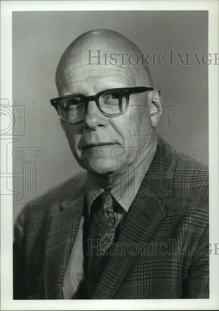 1979 Press Photo Dr. Samuel B. Barker, UAB Honorary Degree Recipient - abna21118 - Historic Images