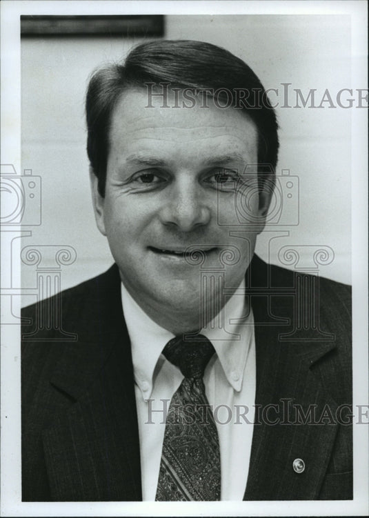 1992, Pleasant Grove Elementary School's Principal Ben Burger - Historic Images