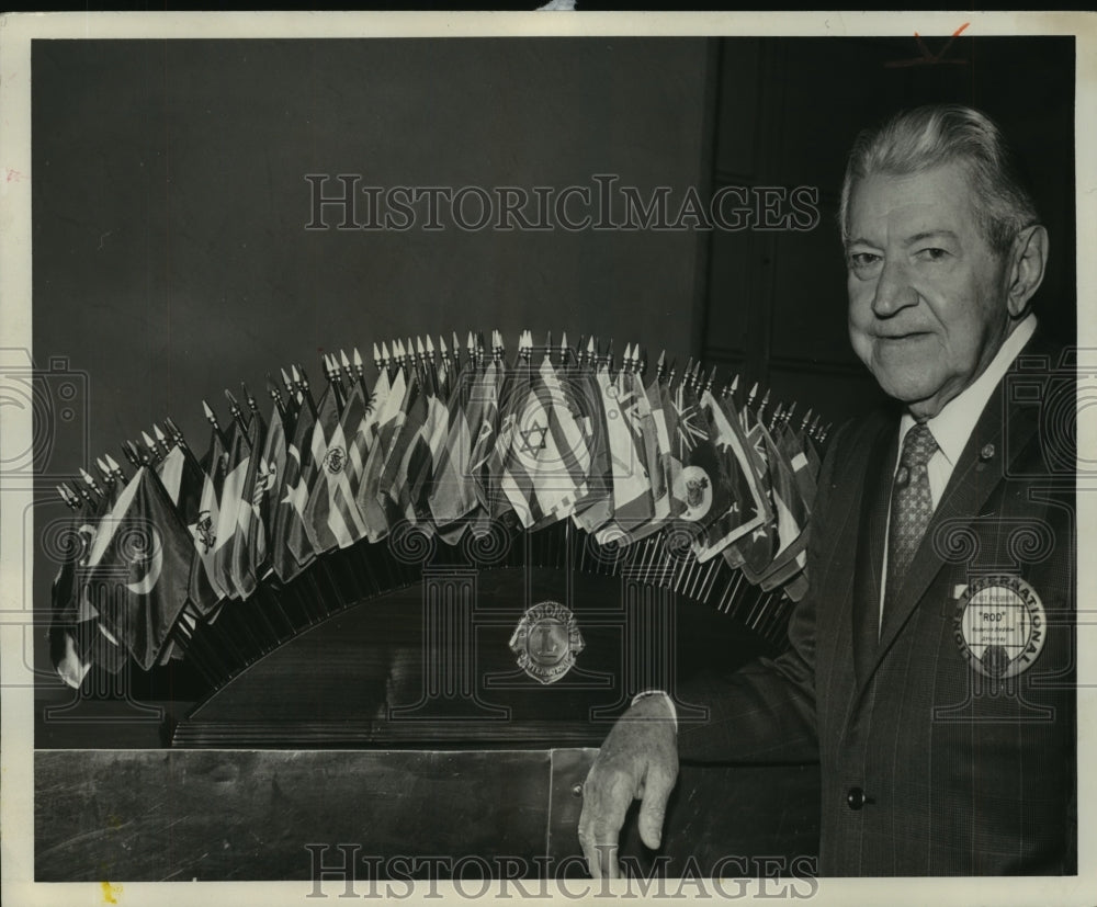 1971 Press Photo Attorney Roderick Beddow - abna21522 - Historic Images