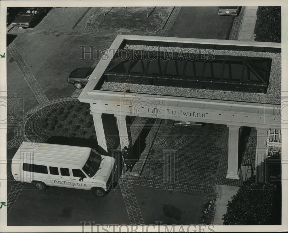 1987, Entrance to Tutwiler Hotel, Birmingham, Alabama - abna21555 - Historic Images