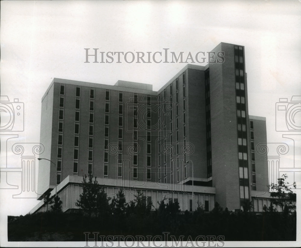 1971 Press Photo Baptist Medical Center Building, Birmingham, Alabama - Historic Images
