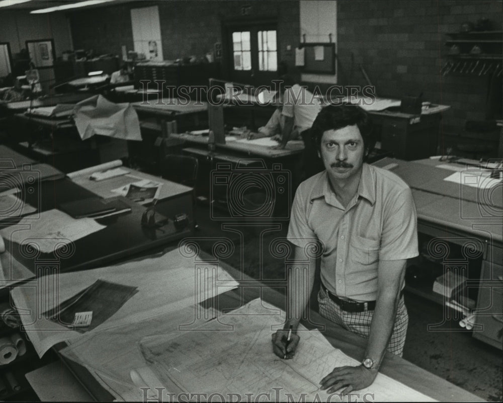 1979 Engineer Benny Greenhill at Pullman Standard, Bessemer, Alabama - Historic Images