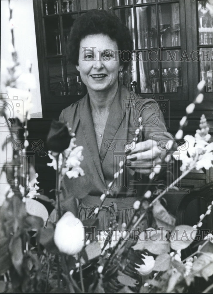1979, Mrs. Maryann Brown, Mansion Hostess with Flower Arrangements - Historic Images