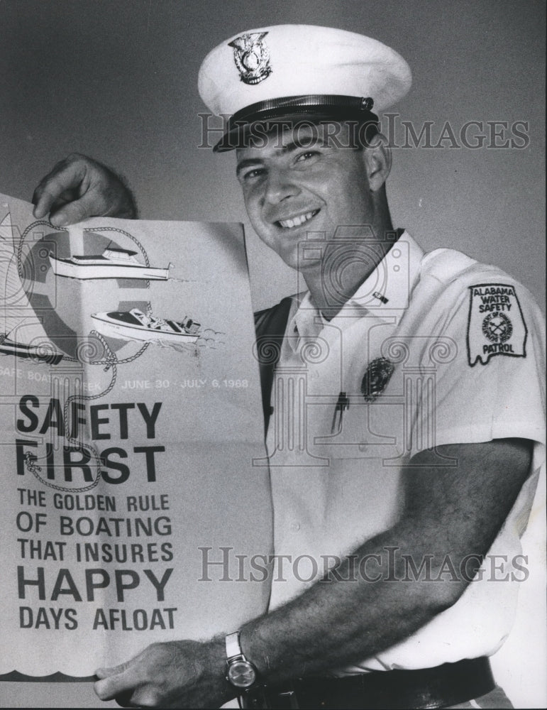 1968 Press Photo Lieutenant George Boan, Alabama Water Safety Patrol - abna21856 - Historic Images