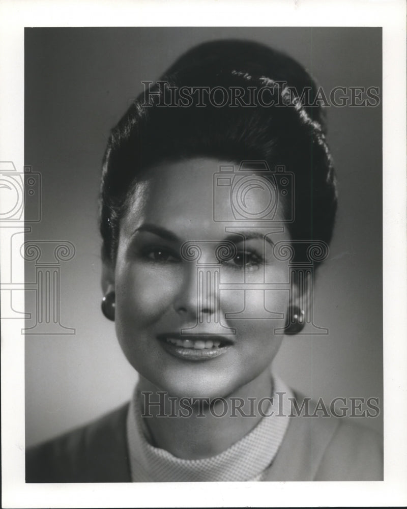 1974, Birmingham Woman of the Year - Freda S. Boren, Alabama - Historic Images
