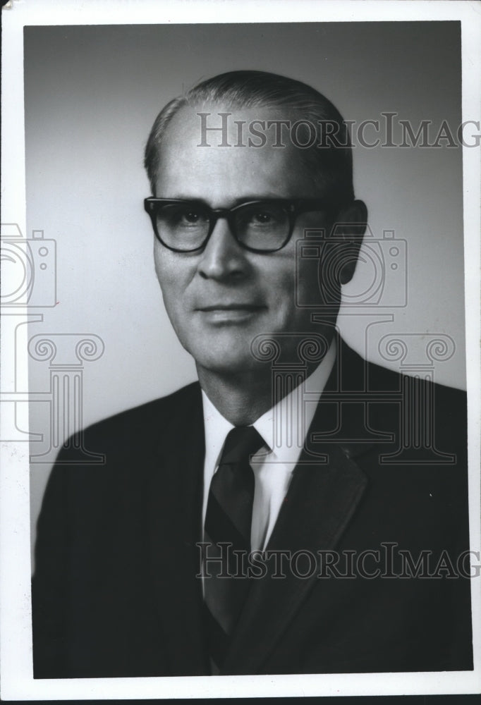 1969 Press Photo Plato G. Britton, First National Bank of Birmingham, Alabama - Historic Images