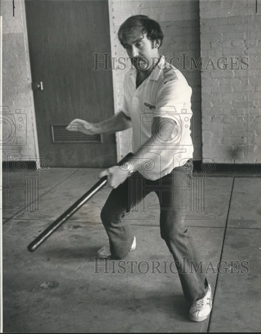 1982, Stan McConnell of Birmingham police with nightstick - abna22009 - Historic Images