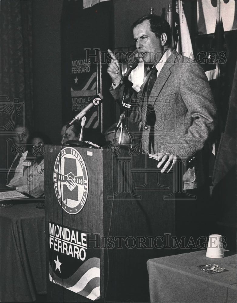 1984 Alabama Lt. Gov. Bill Baxley speaks at Birmingham labor rally - Historic Images