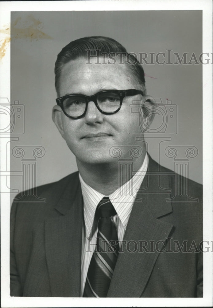 1971 Eldon D. Bullington, Dillard Paper Company, Birmingham, Alabama - Historic Images