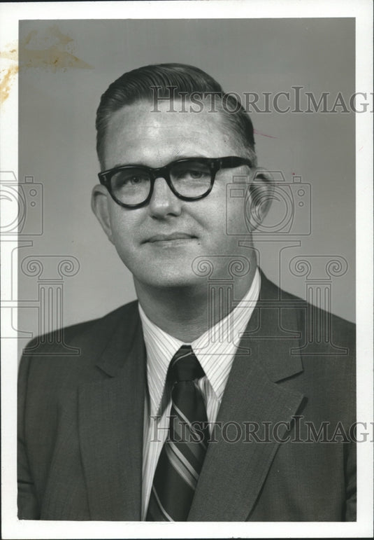 1971 Eldon D. Bullington, Dillard Paper Company, Birmingham, Alabama - Historic Images