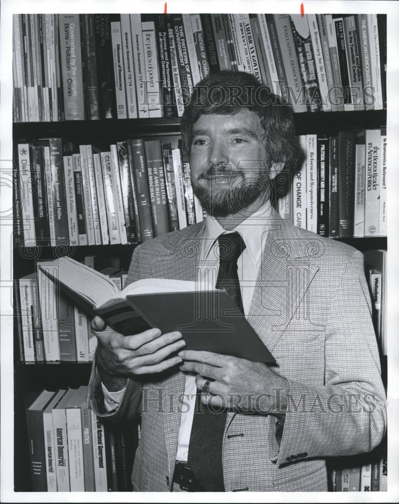 1977 Dr. Charles Bulmer, University of Alabama in BIrmingham - Historic Images