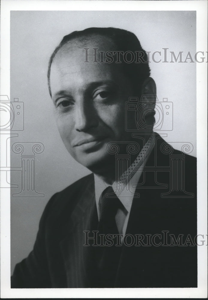 1972 Press Photo Harold E. Blach Junior is Blach department store executive - Historic Images