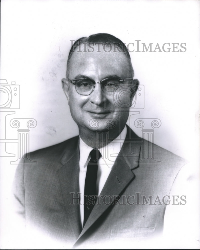 1964 Press Photo John K. Black on Board of Directors at Alabama By-Products - Historic Images