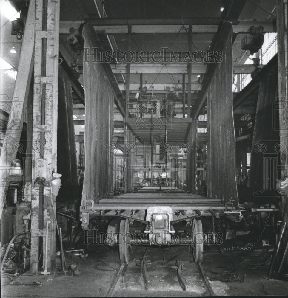 1979 Bessemer, Alabama Industries: Pullman Rail Car in Construction - Historic Images