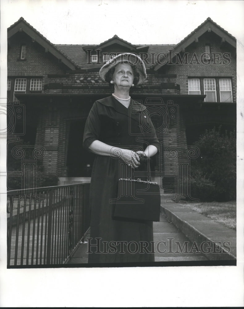 1960 Press Photo Mrs. Chester E. Brush, President of Women&#39;s Club House - Historic Images