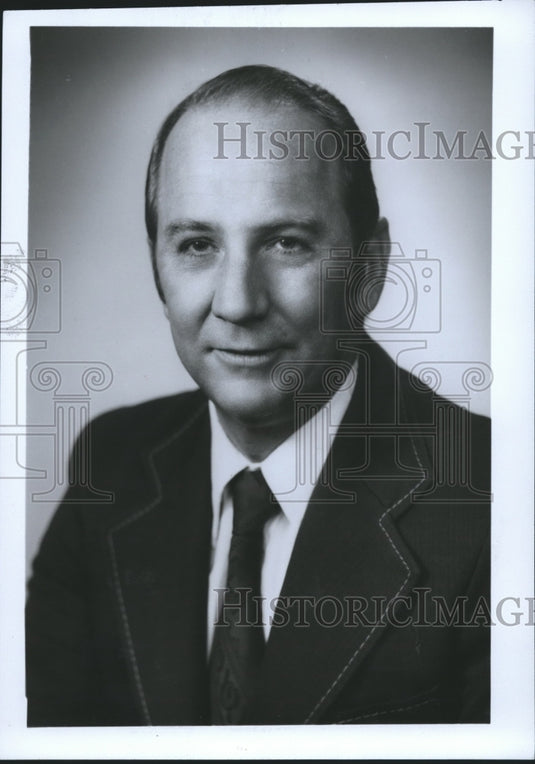 1976, Joe A. Brunson, Kelley Manufacturing Company, Fairfield - Historic Images