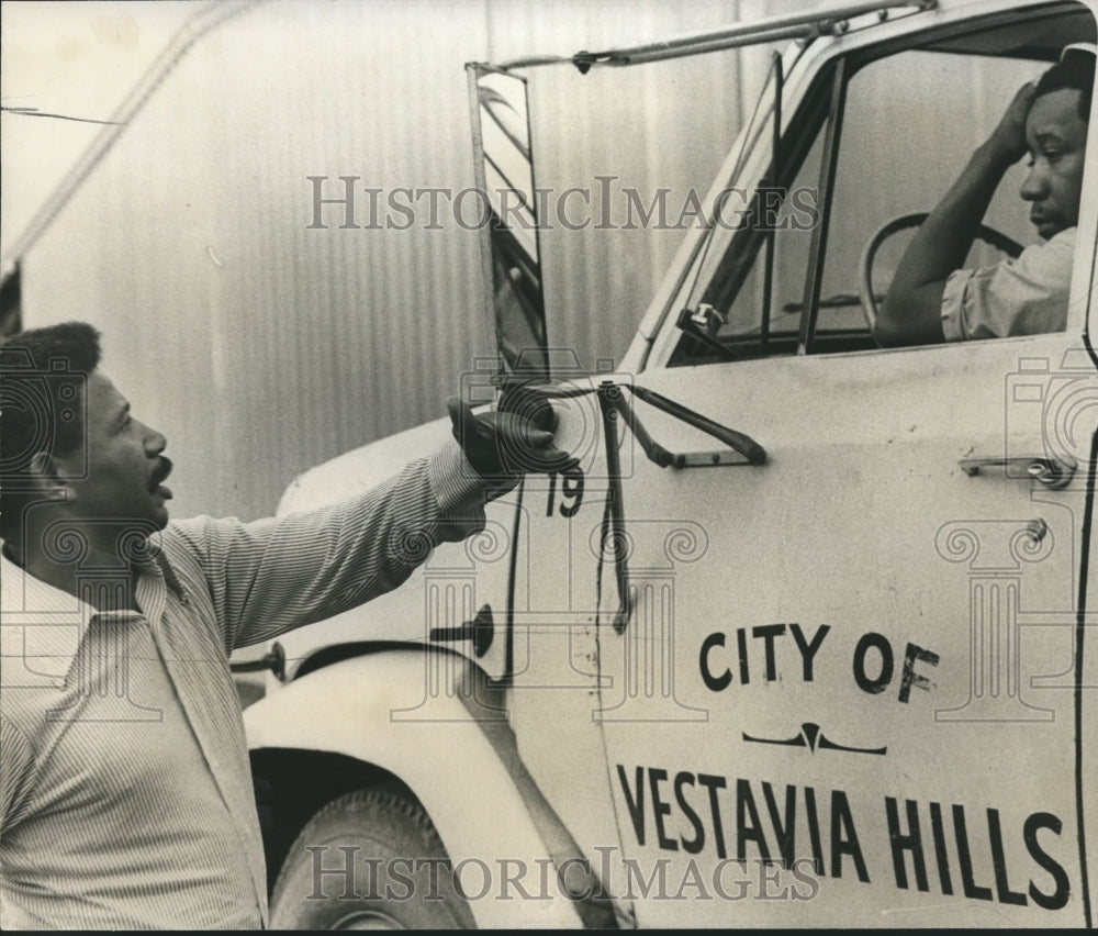 1972, Jimmy Bonner Directs Sanitation Driver, Vestavia Hills, Alabama - Historic Images