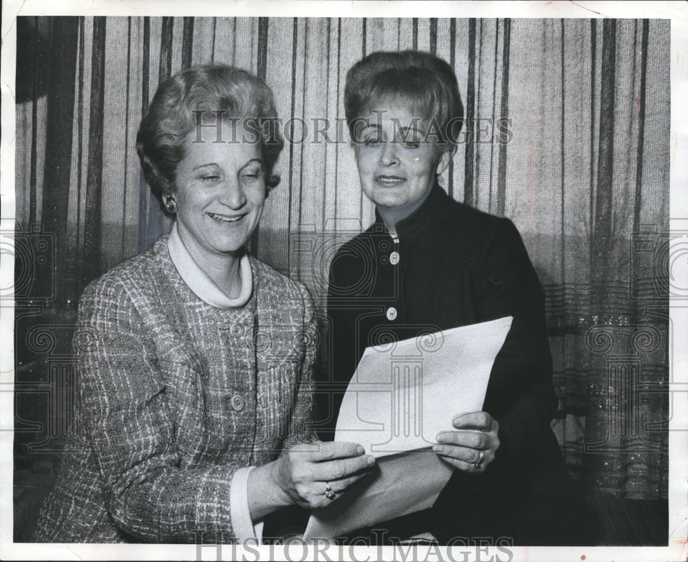 1969 Press Photo Birmingham Symphony - Mrs. Kenneth Nellums, Mrs. John Bloomer - Historic Images