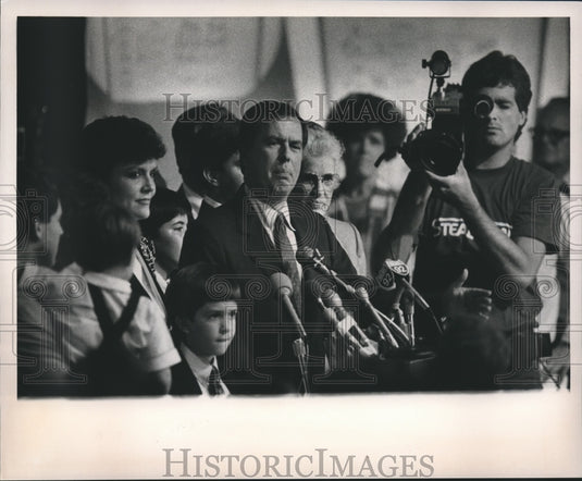 1986, Bill Baxley, Alabama Lieutenant Governor, Election Night - Historic Images