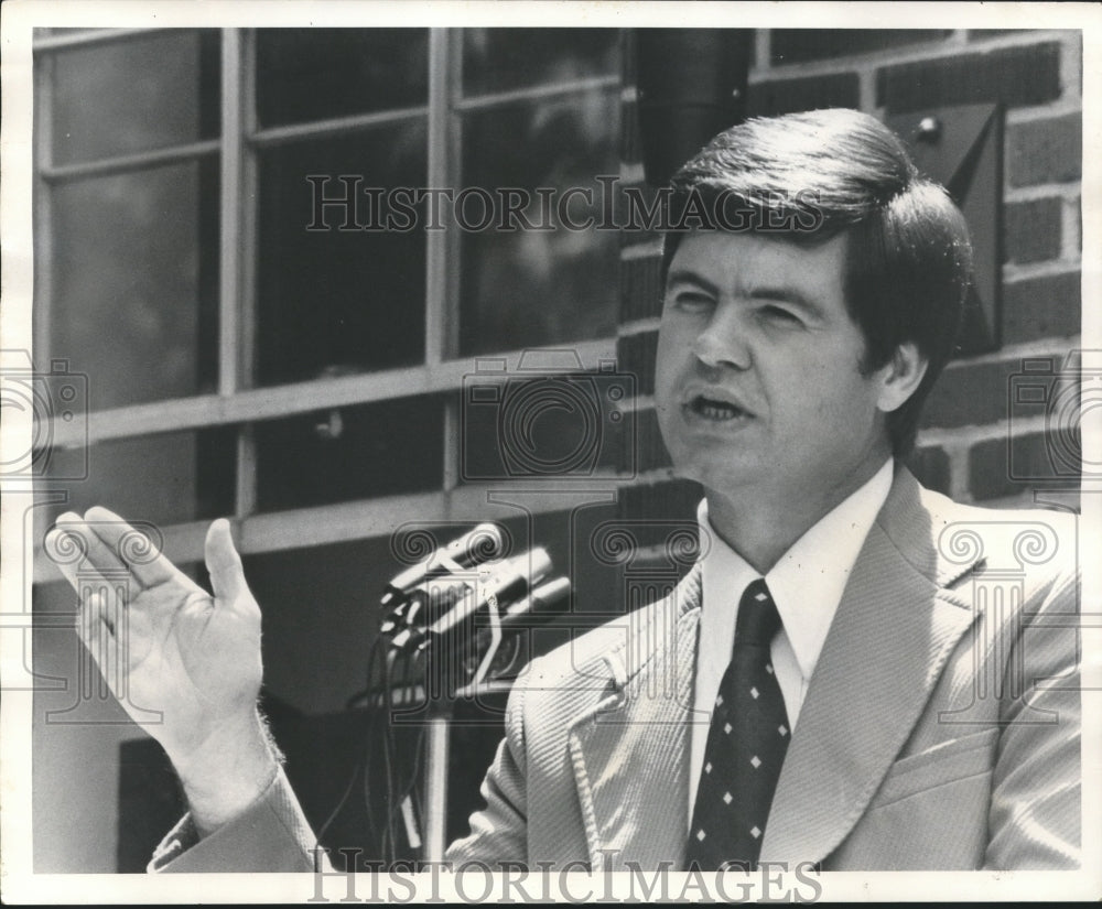 1975 Jere Beasley, Lieutenant Governor of Alabama - Historic Images