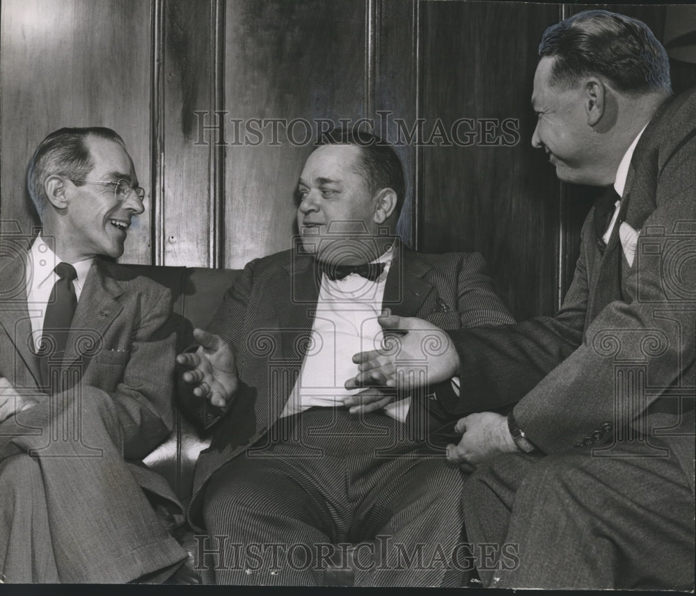 1951 Press Photo Edmund Blair, Cecil Harnaday, Publishers, Alabama - abna22713 - Historic Images