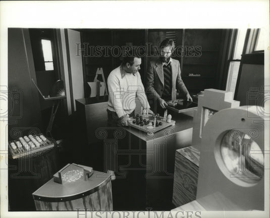 1979 Alabama-Designers at Birmingham's Discovery Place museum. - Historic Images