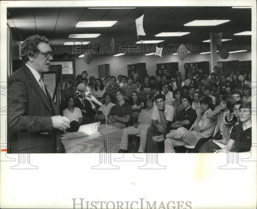 1980, Representative John Buchanan at Mountain Brook High School - Historic Images