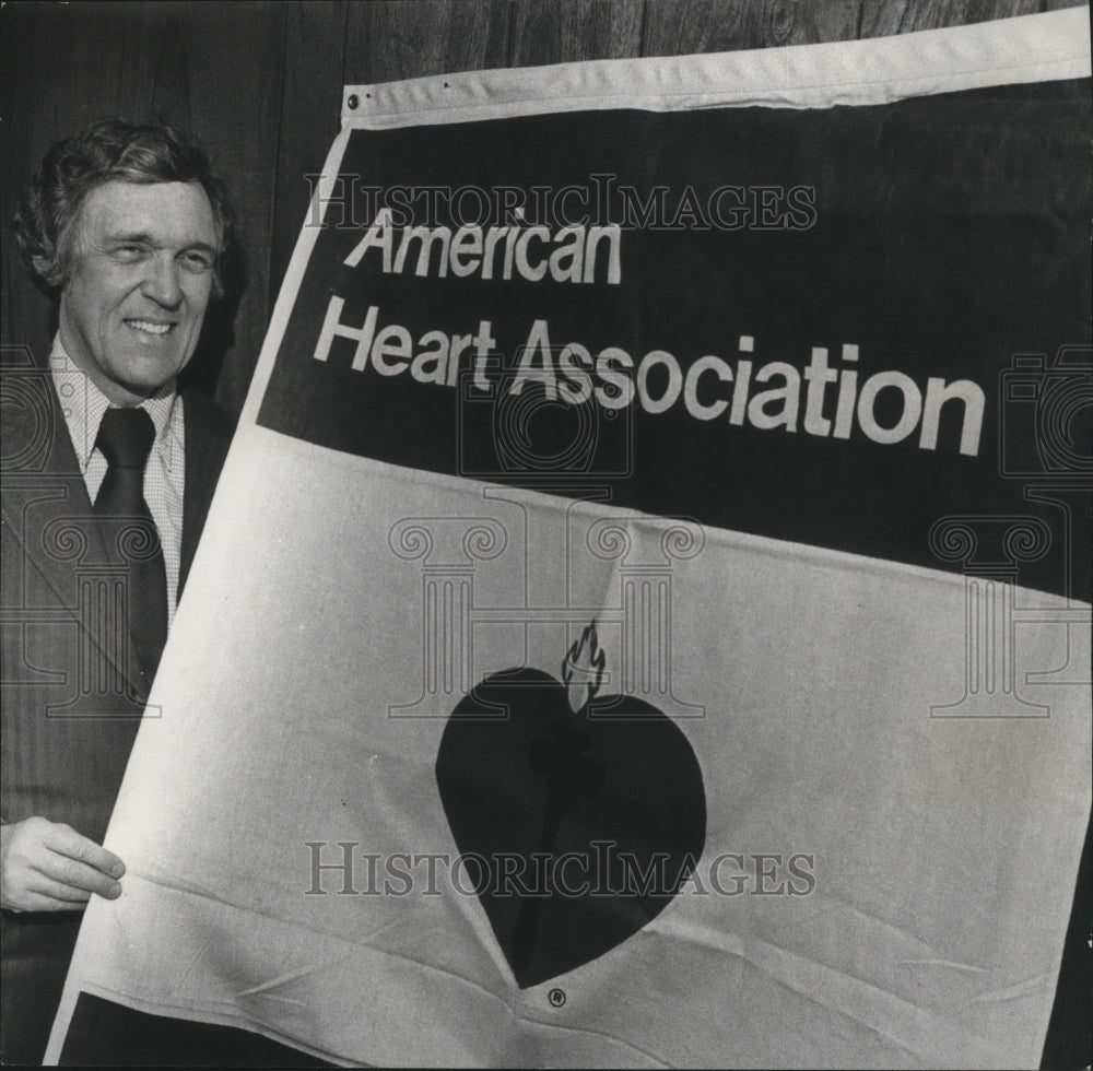 1977  United States Representative Heart Fund chairman John Buchanan - Historic Images