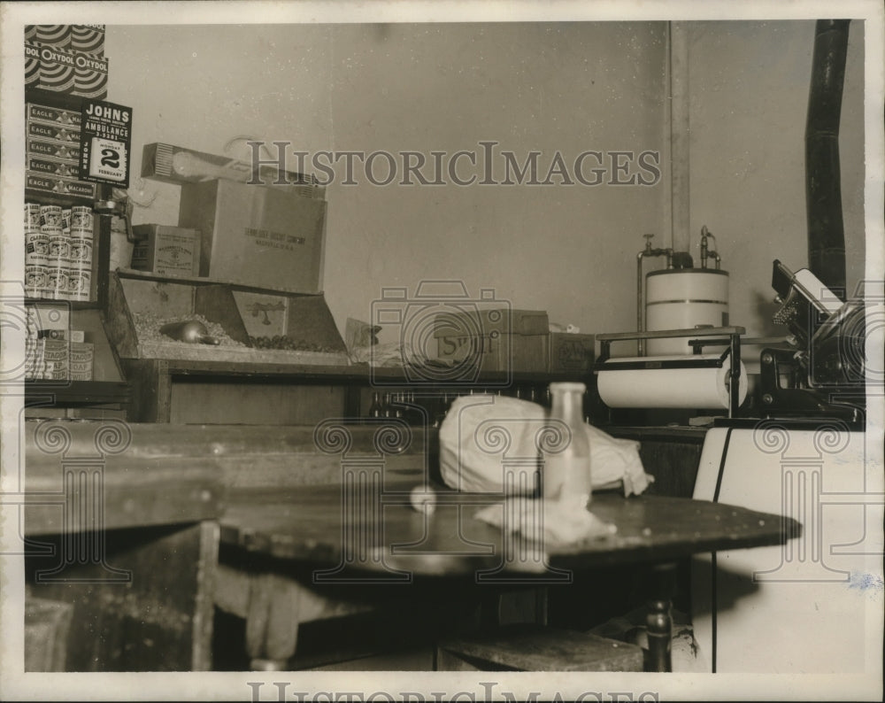 1948, Food, table in store where W. J. Trotter was murdered, Alabama - Historic Images