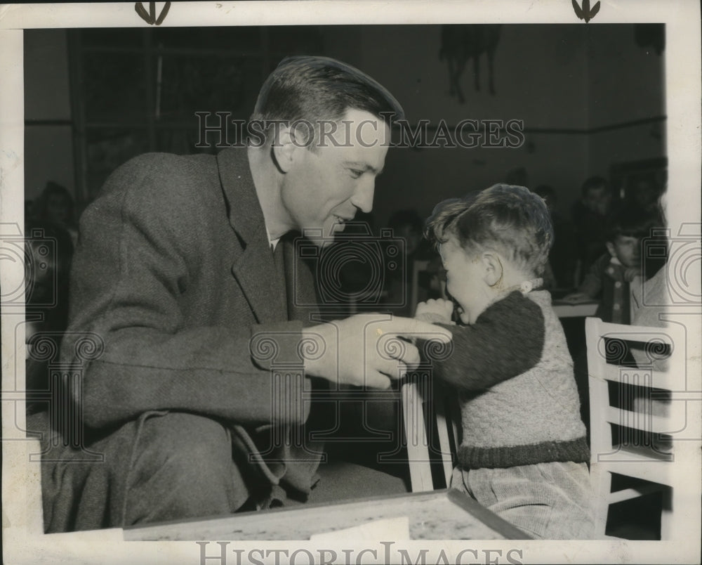 1948 Press Photo Politician Laurie Battle - abna22905 - Historic Images
