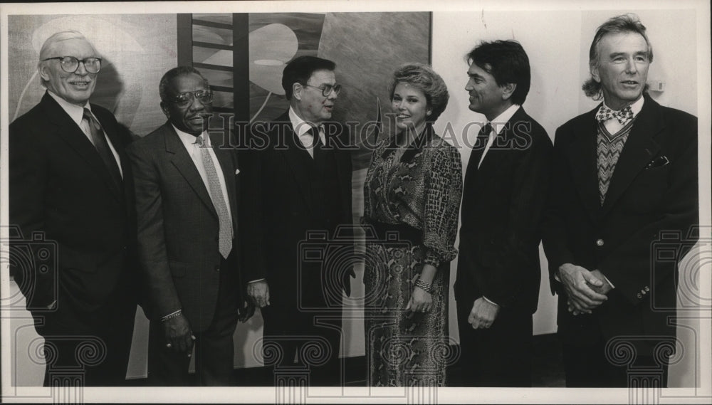 1987 Press Photo Birmingham City Council Eddie Blankenship with Others at Event - Historic Images