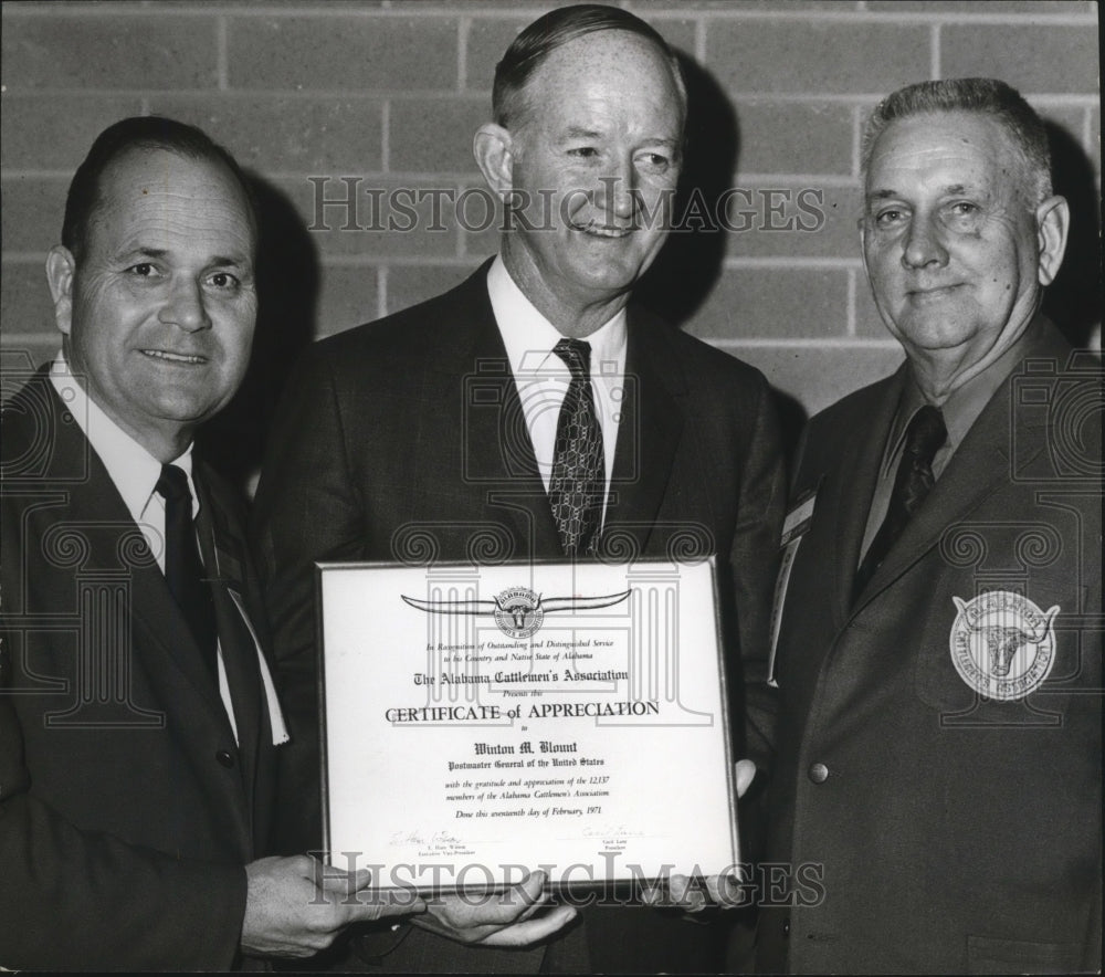 1971 Press Photo United States Postmaster General Winton Blount and Others Meet - Historic Images