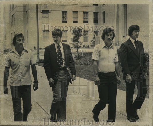 1976 Press Photo Ex-Birmingham Policeman Larry Blankenship, not the indicted - Historic Images