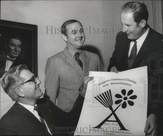 1970, John Watkins, Duncan Black, and Gordon Tucker, Campaign Design - Historic Images