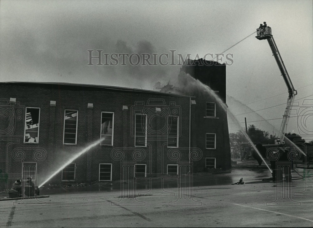 1982 Firemen fight fire at Morning Star Baptist Church, Birmingham - Historic Images