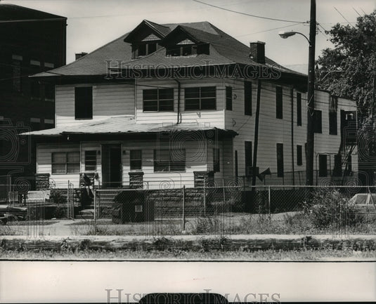1989, Fires in Birmingham, Alabama, Boarding House where Men died - Historic Images
