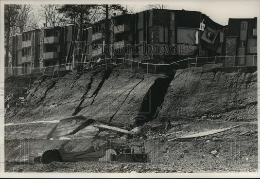 1988, View from the back side of Mountain Top apartments, Birmingham - Historic Images
