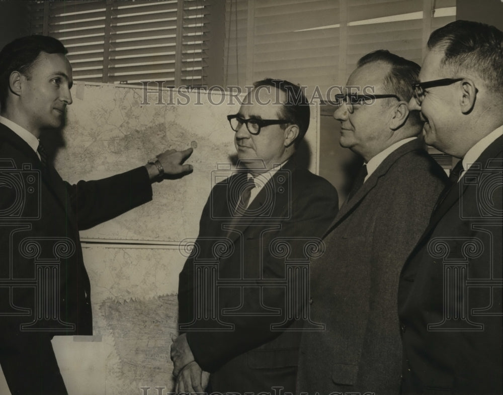 1965 Press Photo Doctor J. Carroll Chambers, W. W. Stalker, Guy Tate, Others - Historic Images